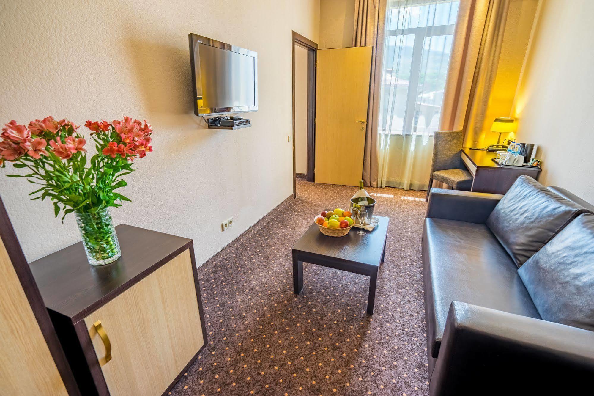 Hotel Lomsia Akhaltsikhe  Kültér fotó