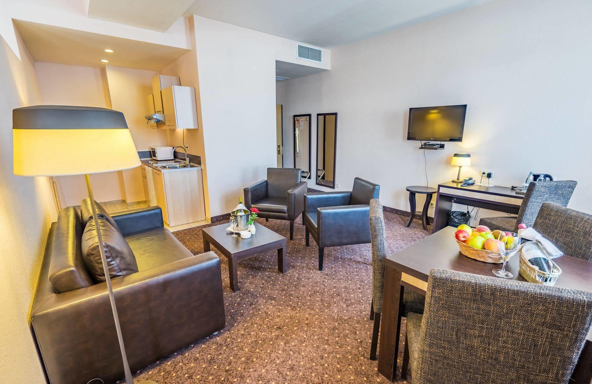 Hotel Lomsia Akhaltsikhe  Kültér fotó